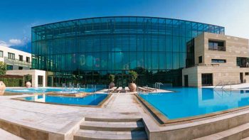 Therme Meran – by Tappeiner